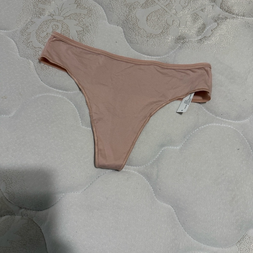 Soma Women's Nude Pink Thong Panty